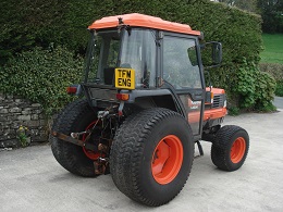 Kubota L4200