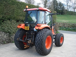 Kubota M6040